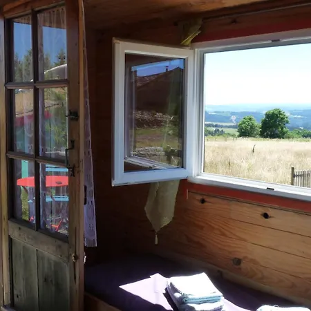 Camping Nature Au-dela Des Nuages * Rauret