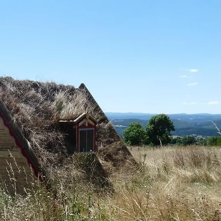 Camping Nature Au-dela Des Nuages *
